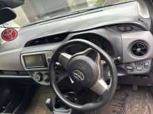 https://riyasewana.com/uploads/toyota-vitz-151004295003.jpg