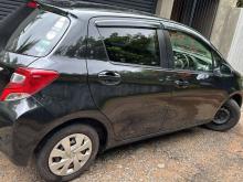 https://riyasewana.com/uploads/toyota-vitz-151004566035.jpg
