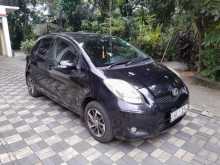 https://riyasewana.com/uploads/toyota-vitz-151142464782.jpg