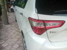 https://riyasewana.com/uploads/toyota-vitz-15131333421351.jpg