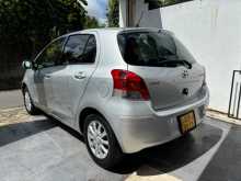 https://riyasewana.com/uploads/toyota-vitz-15220844995.jpg