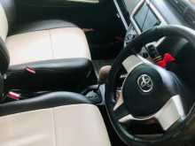 https://riyasewana.com/uploads/toyota-vitz-152354501004.jpg