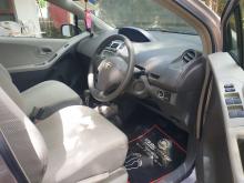 https://riyasewana.com/uploads/toyota-vitz-156135817195.jpg