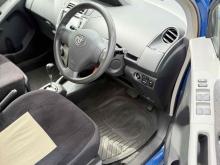 https://riyasewana.com/uploads/toyota-vitz-158000724463.jpg