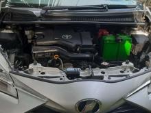 https://riyasewana.com/uploads/toyota-vitz-16514446245.jpg