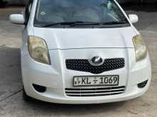 Toyota Vitz 2007 Car