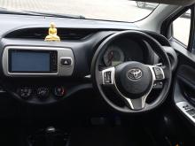 https://riyasewana.com/uploads/toyota-vitz-1715333417865.jpg