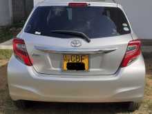 https://riyasewana.com/uploads/toyota-vitz-17161509624.jpg