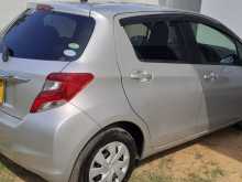 https://riyasewana.com/uploads/toyota-vitz-1716150996.jpg