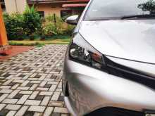 Toyota Vitz 2016 Car