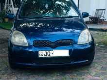 Toyota Vitz 2000 Car