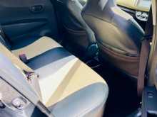 https://riyasewana.com/uploads/toyota-vitz-1791445366.jpg