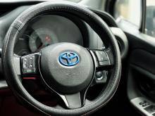 https://riyasewana.com/uploads/toyota-vitz-1811163817335.jpg