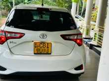 https://riyasewana.com/uploads/toyota-vitz-181209434062.jpg