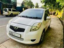 https://riyasewana.com/uploads/toyota-vitz-1812121522432.jpg
