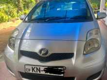 Toyota Vitz 2009 Car