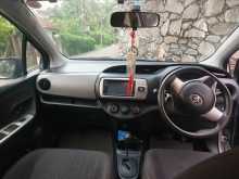 https://riyasewana.com/uploads/toyota-vitz-1822555354.jpg