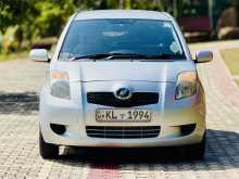 Toyota VITZ 2005 Car