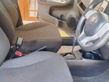 https://riyasewana.com/uploads/toyota-vitz-1910371717355.jpg