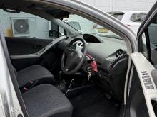 https://riyasewana.com/uploads/toyota-vitz-1917191617115.jpg