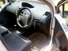 https://riyasewana.com/uploads/toyota-vitz-19180546754.jpg