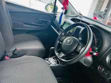 https://riyasewana.com/uploads/toyota-vitz-1919314222343.jpg