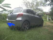 https://riyasewana.com/uploads/toyota-vitz-192215584302.jpg