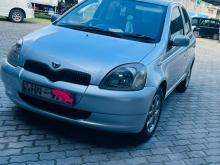 Toyota Vitz 2000 Car