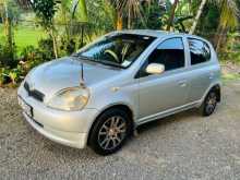 Toyota Vitz 2000 Car