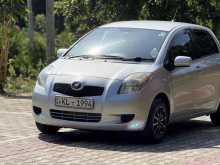 Toyota VITZ 2005 Car
