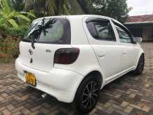 https://riyasewana.com/uploads/toyota-vitz-1999-210165312764.jpg