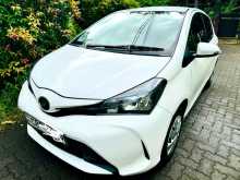 https://riyasewana.com/uploads/toyota-vitz-1st-2015-199593312052.jpg