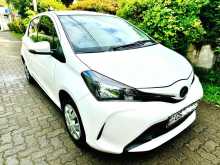 Toyota Vitz 2015 Car