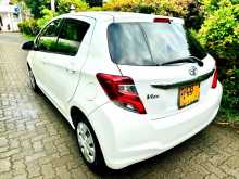https://riyasewana.com/uploads/toyota-vitz-1st-2015-199593312963.jpg