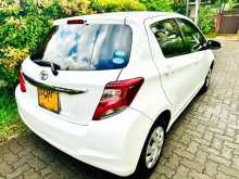 https://riyasewana.com/uploads/toyota-vitz-1st-2015-199593313004.jpg