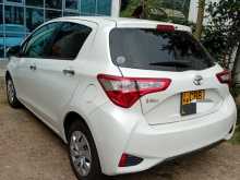 https://riyasewana.com/uploads/toyota-vitz-2-2018-2414405212402.jpg