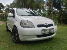 Toyota Vitz 2000 Car