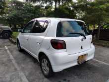 Toyota Vitz 2000 Car