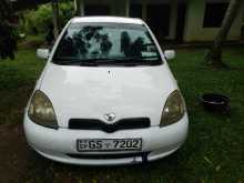 Toyota Vitz 2000 Car