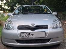 Toyota Vitz 2000 Car