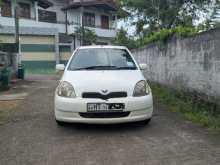 Toyota Vitz SCP10 U Grade 2000 Car