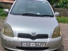 Toyota Vitz 2001 Car