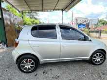 Toyota Vitz 2001 Car