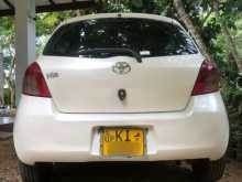 https://riyasewana.com/uploads/toyota-vitz-2006-2021413712442.jpg