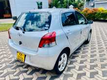 https://riyasewana.com/uploads/toyota-vitz-2007-108221312312.jpg
