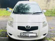 Toyota Vitz 2007 Car