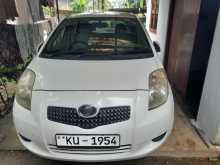 Toyota Vitz 2007 Car