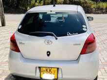 https://riyasewana.com/uploads/toyota-vitz-2007-1314435912694.jpg