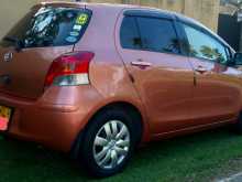 https://riyasewana.com/uploads/toyota-vitz-2007-137281112213.jpg