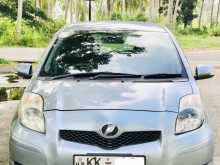 Toyota Vitz 2007 Car